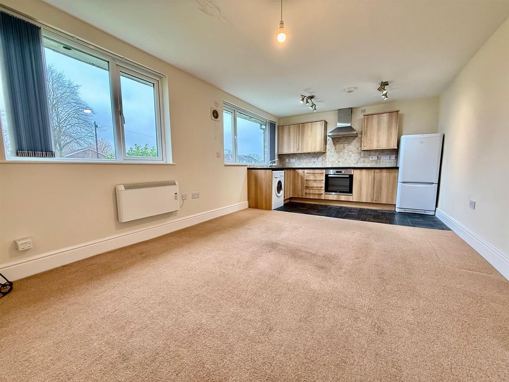 Property photo 2 of 7