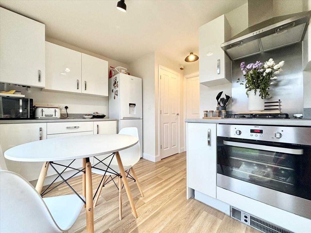 Property photo 2 of 13 Kitchen