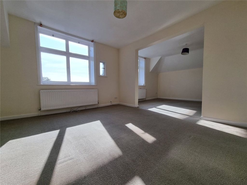 Property photo 3 of 7 Picture No. 43