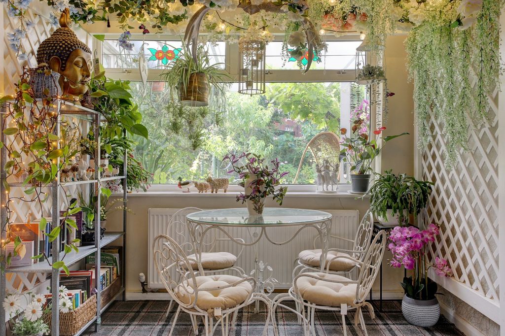 Property photo 1 of 36