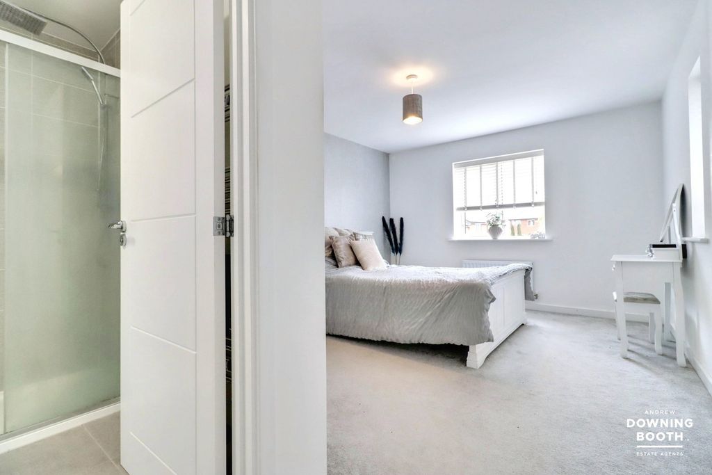 Additional image 18 of 4 bed detached house for saleThompson Way, Lichfield WS13