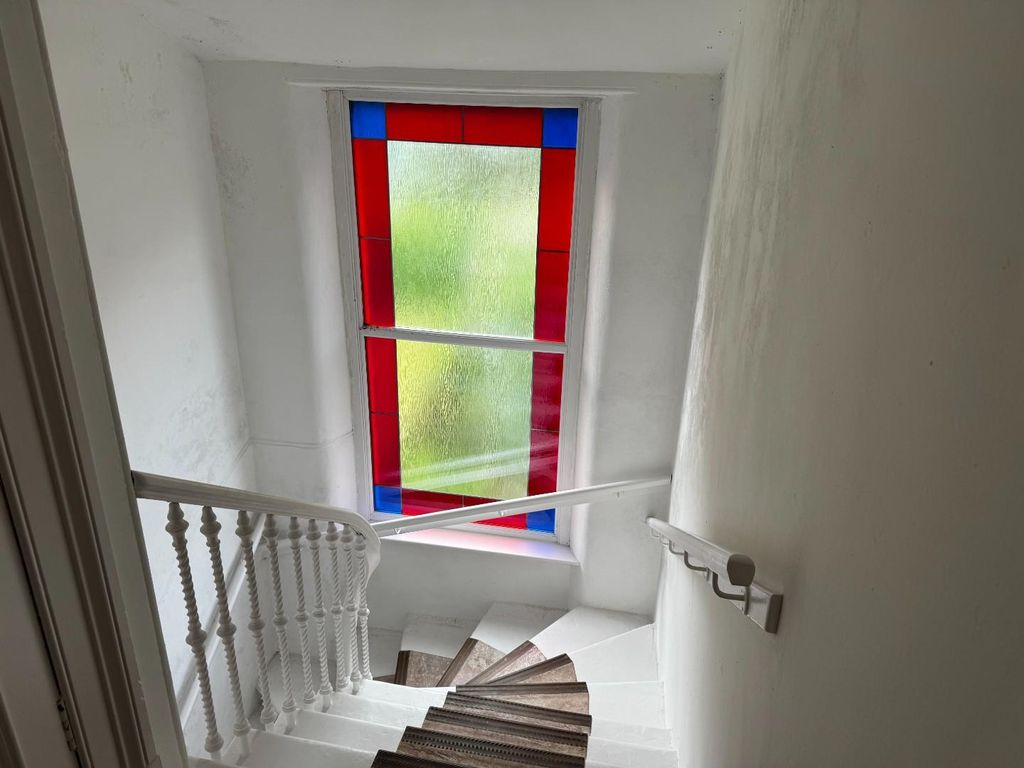 Additional image 7 of 3 bed flat for saleWest Bay Road, Millport, Isle Of Cumbrae KA28