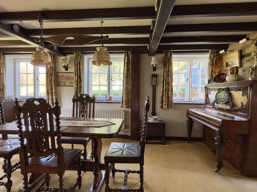 Property photo 3 of 55