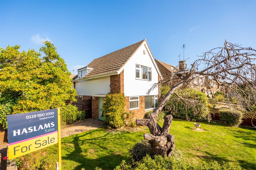 Property photo 1 of 18