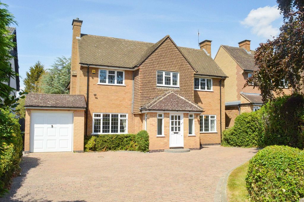 Property photo 1 of 46