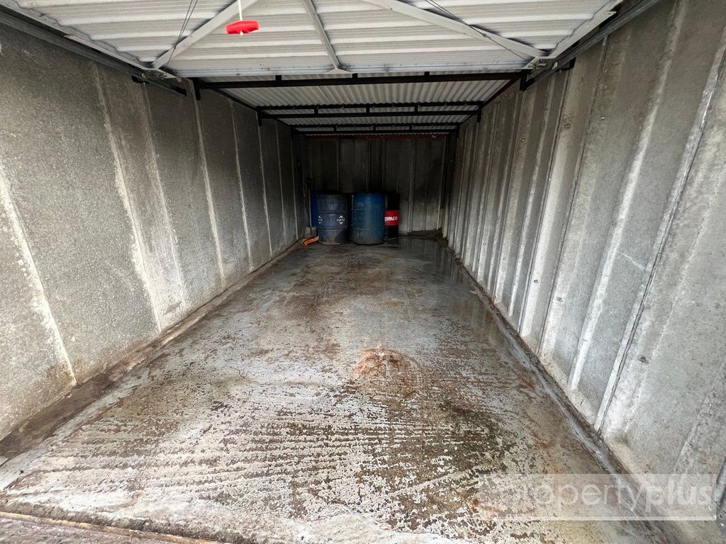 Property photo 2 of 4 Picture No. 01