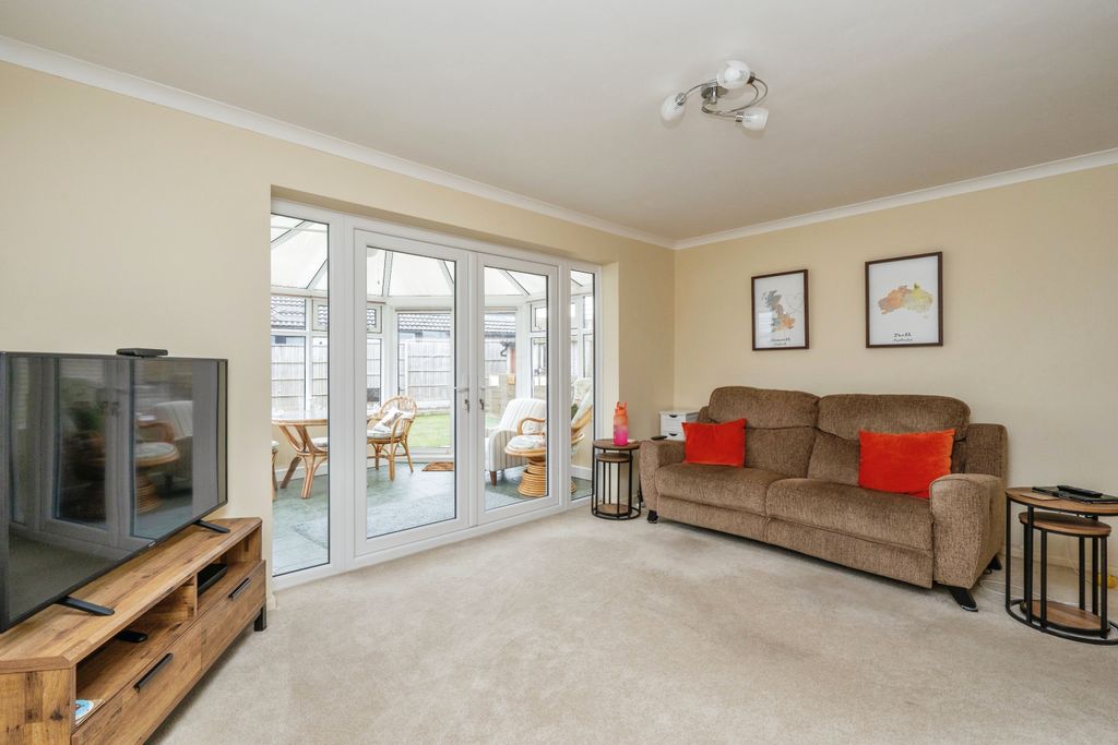 Property photo 2 of 17 Photography