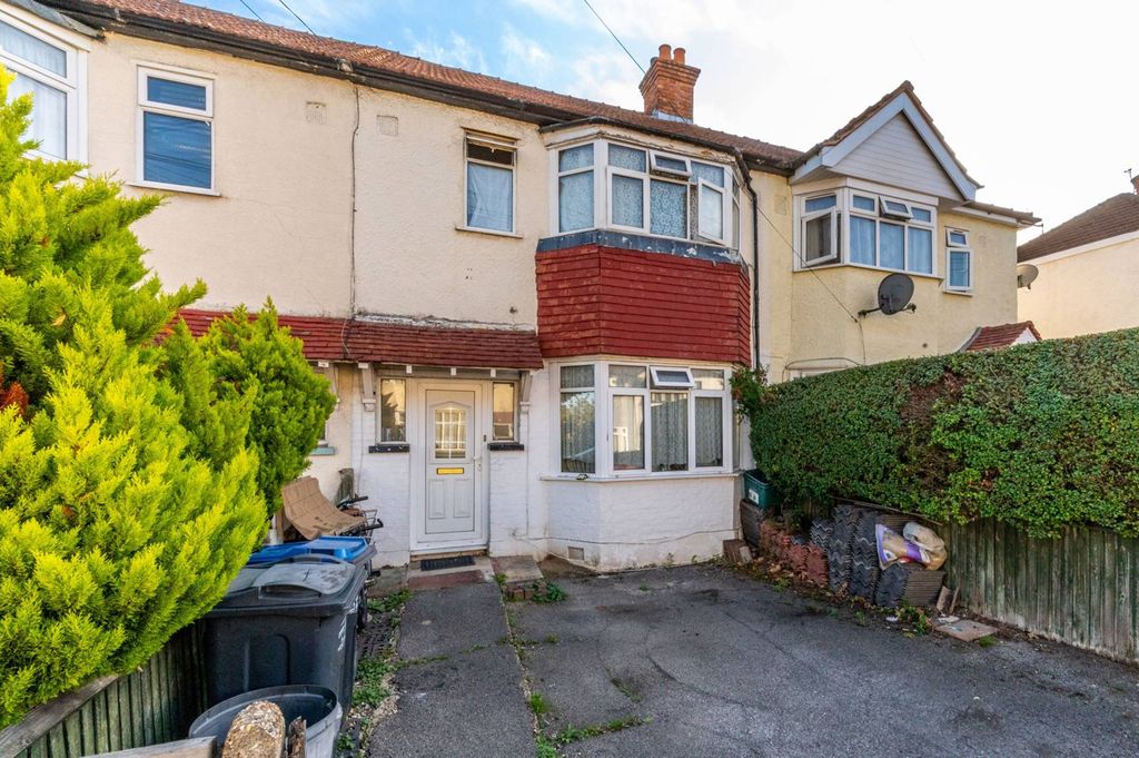 Property photo 1 of 8