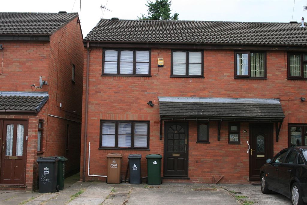 Property photo 1 of 14 46 Cobden Street 001.Jpg