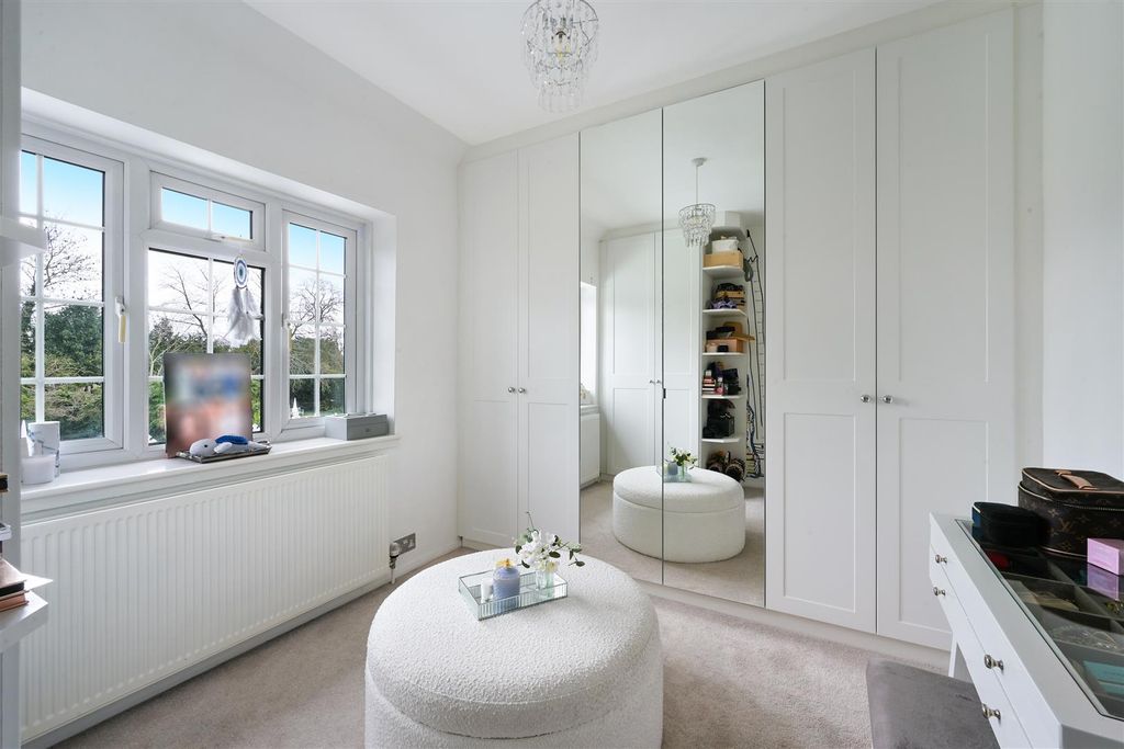 Additional image 18 of 5 bed detached house for saleHollymead Road, Chipstead, Coulsdon CR5