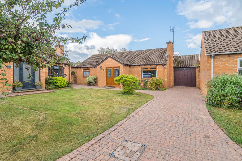 Property photo 1 of 10