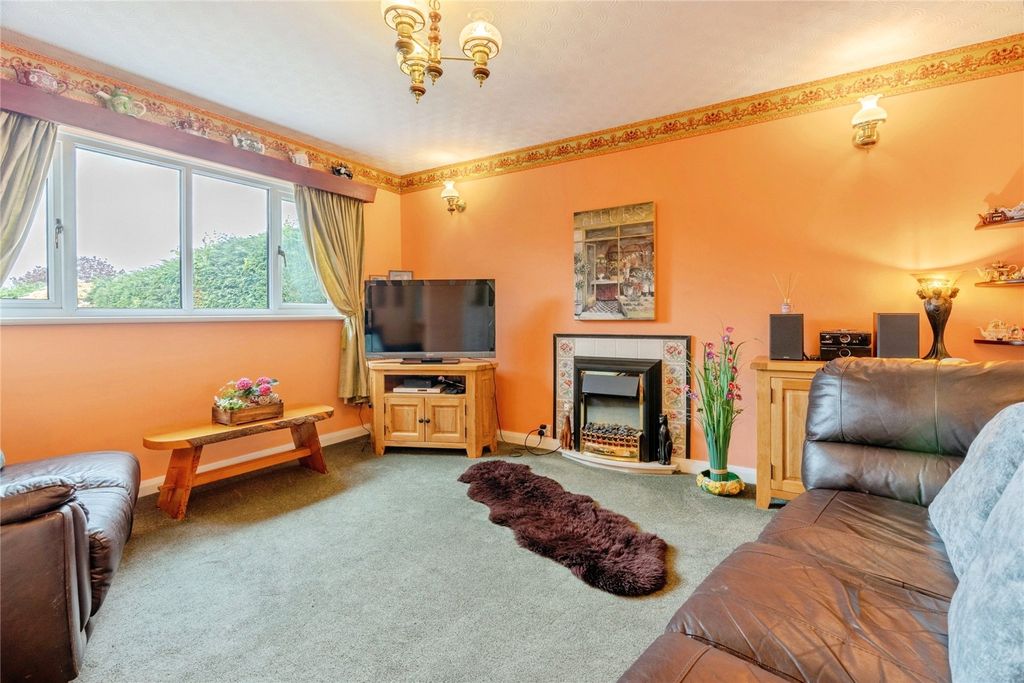 Property photo 3 of 20 Picture No. 21