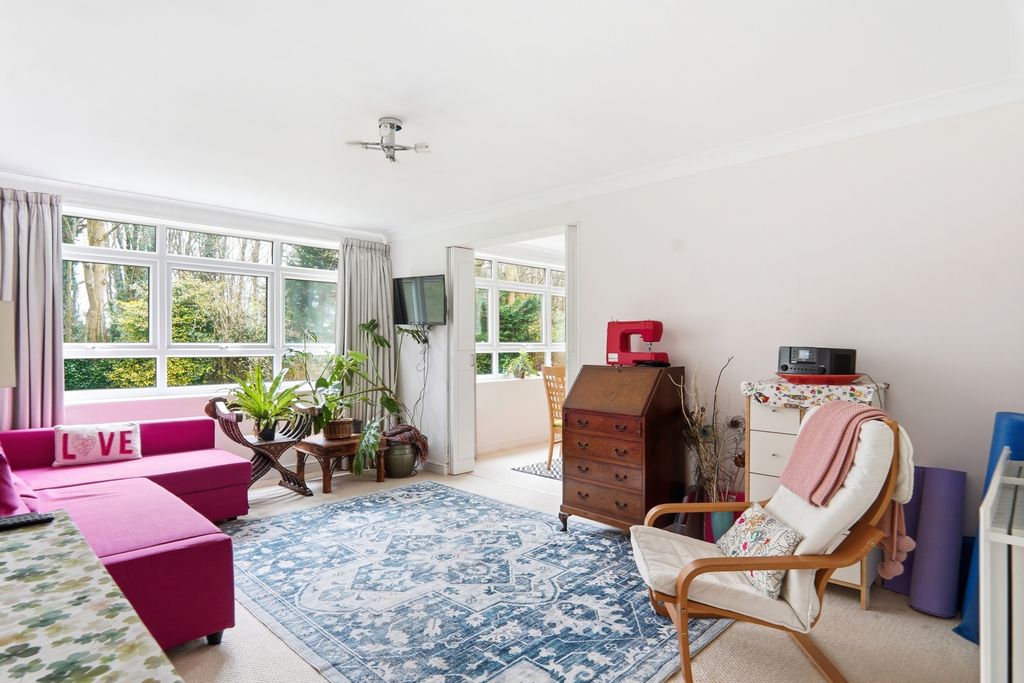 Property photo 1 of 18 Newtoncourt18