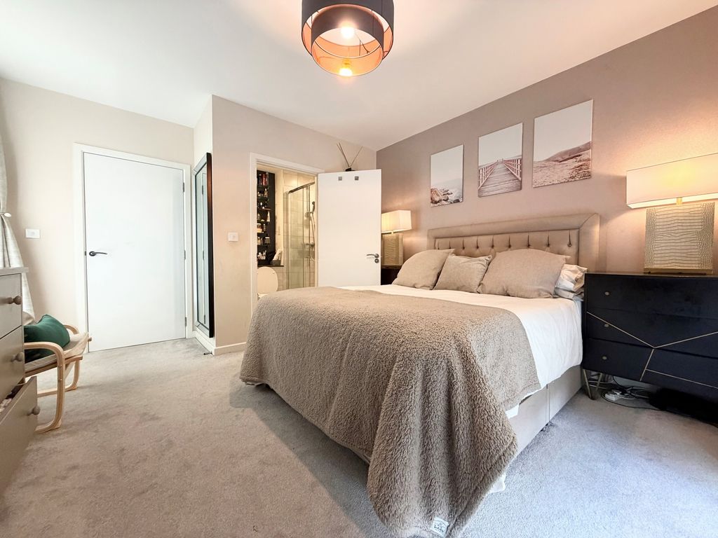 Property photo 2 of 13 Photo 2