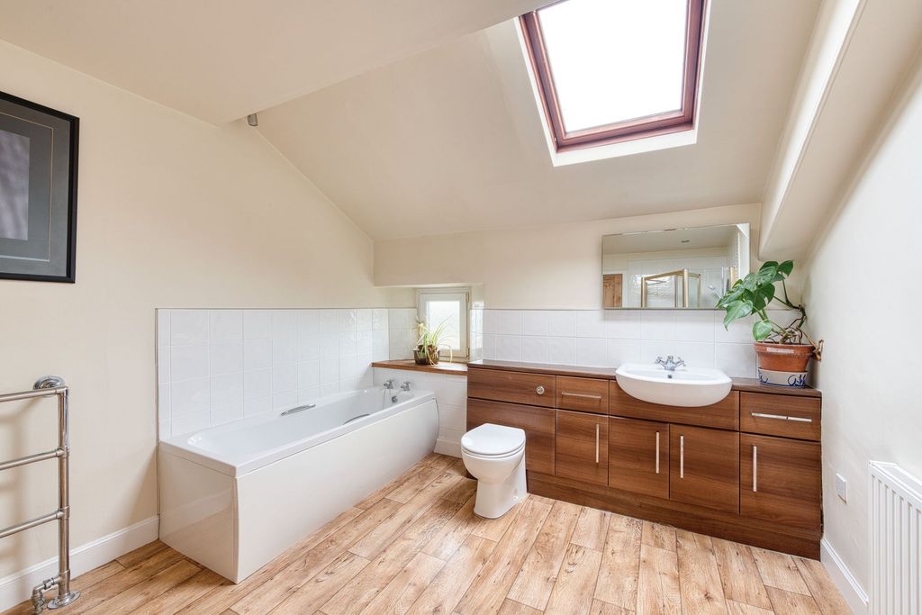 Additional image 17 of 2 bed flat for saleCastle Terrace, Berwick-Upon-Tweed TD15