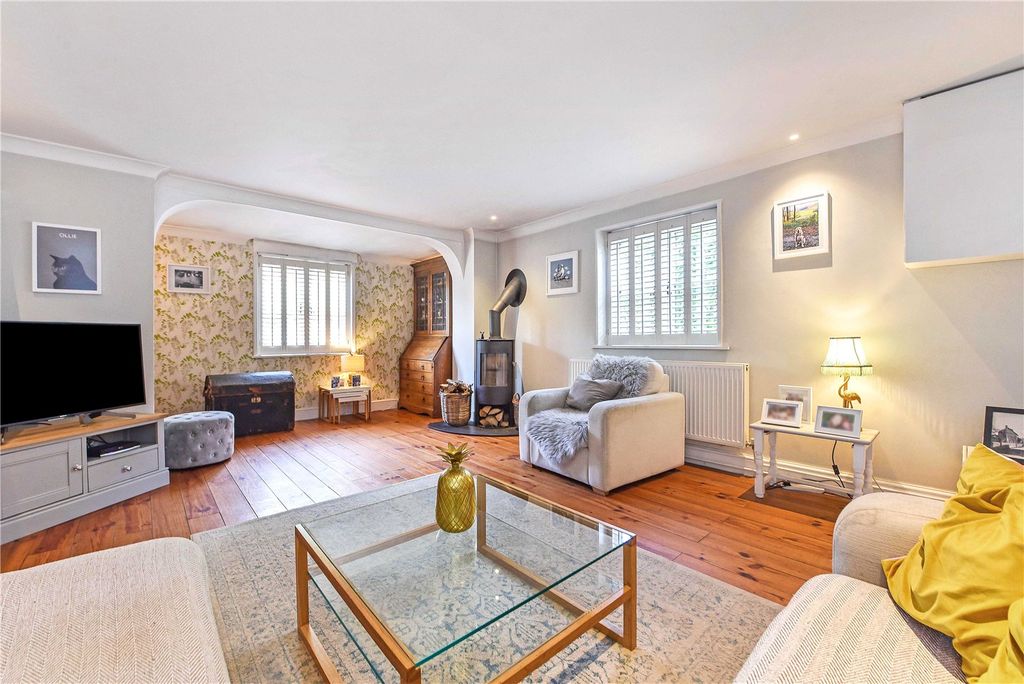 Property photo 2 of 14 Reception