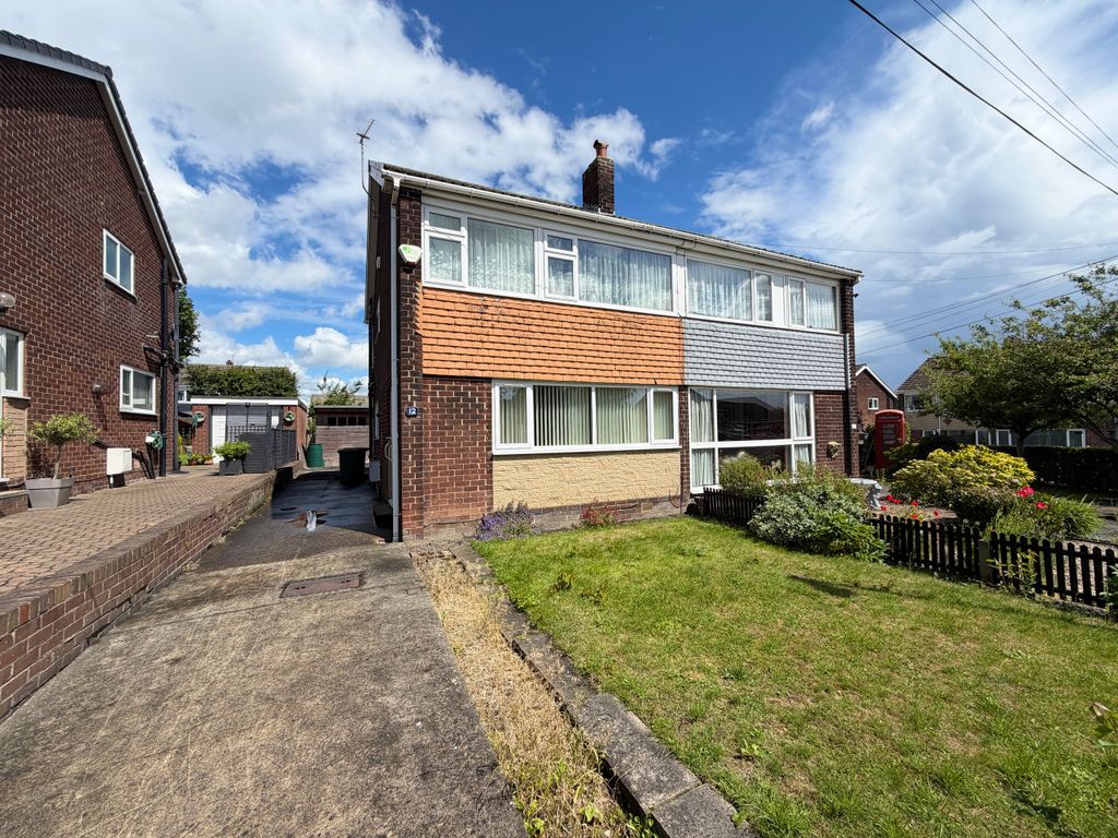 Property photo 1 of 13 External