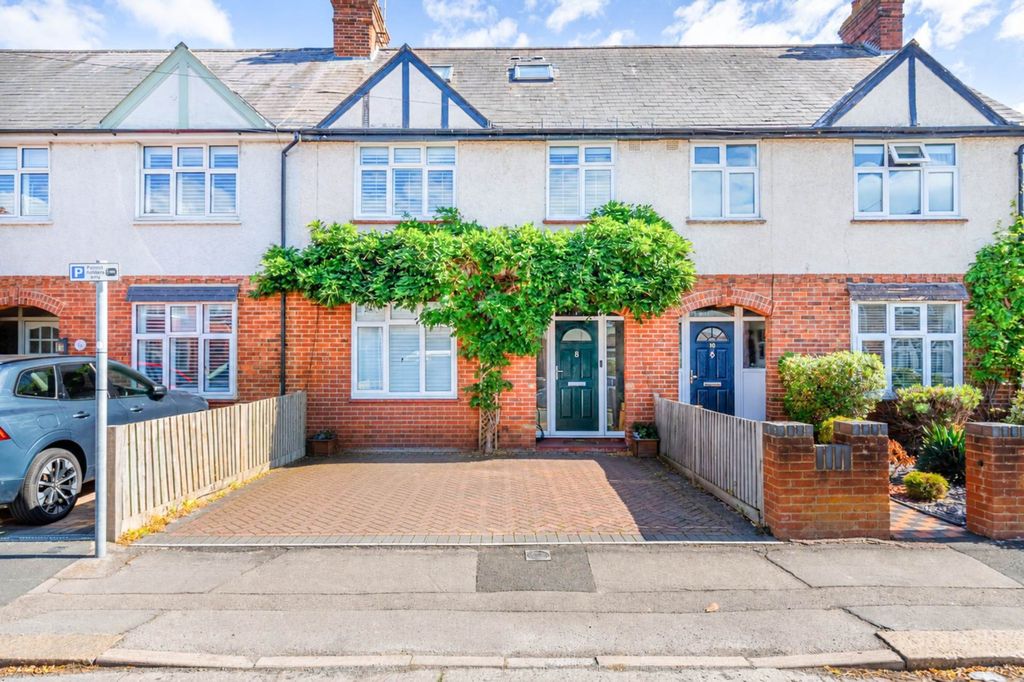 Property photo 1 of 26
