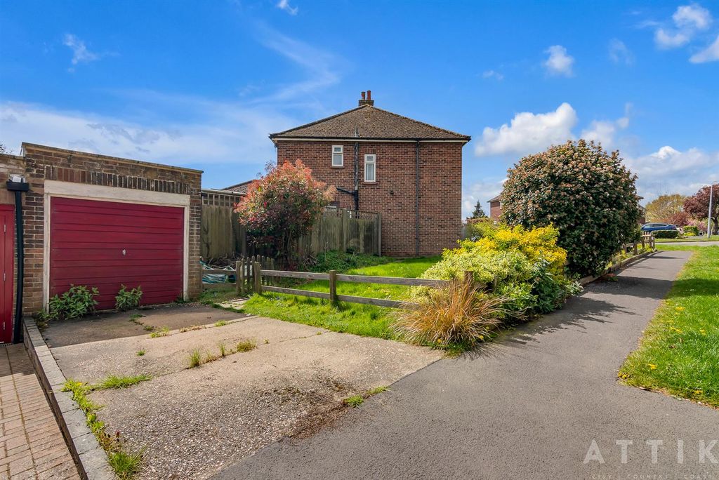 Additional image 27 of 3 bed semi-detached house for saleQueens Drive, Halesworth IP19