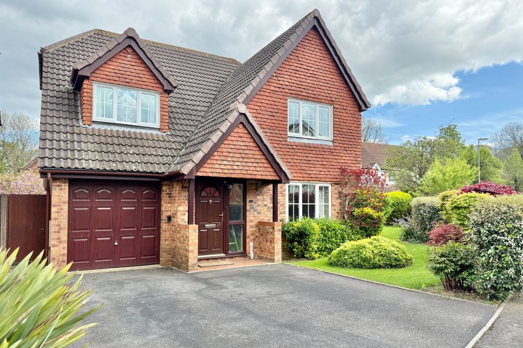 Property photo 1 of 22 Front