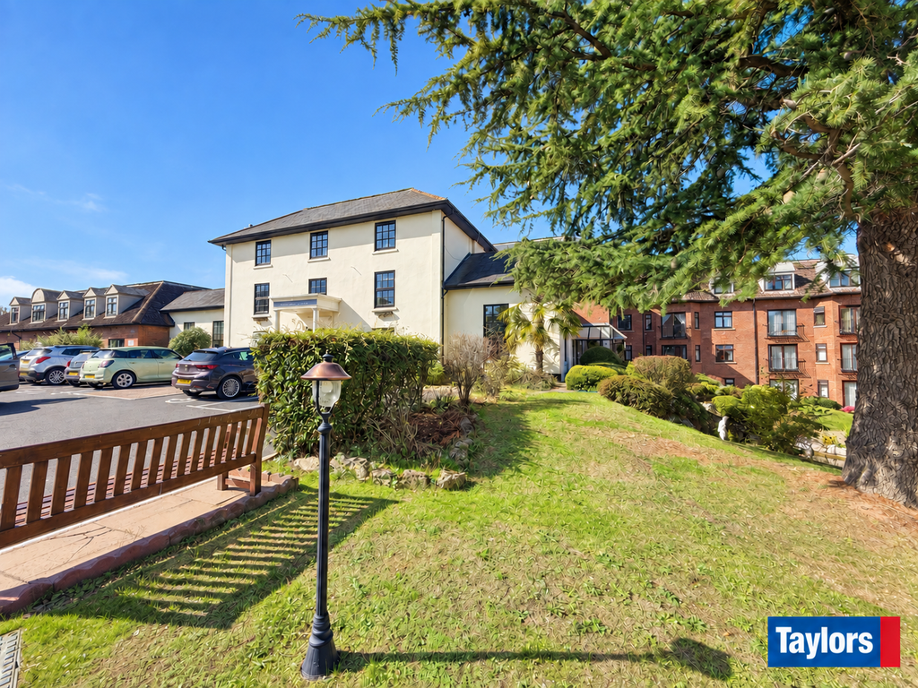 Property photo 1 of 13