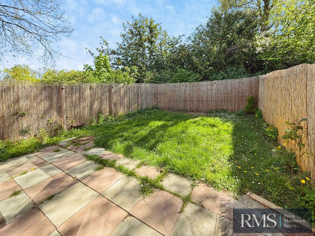Property photo 2 of 10 Photo 8