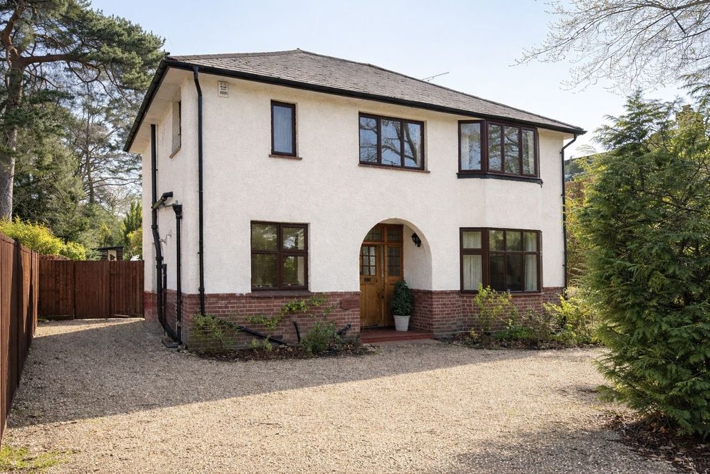 Property photo 1 of 22