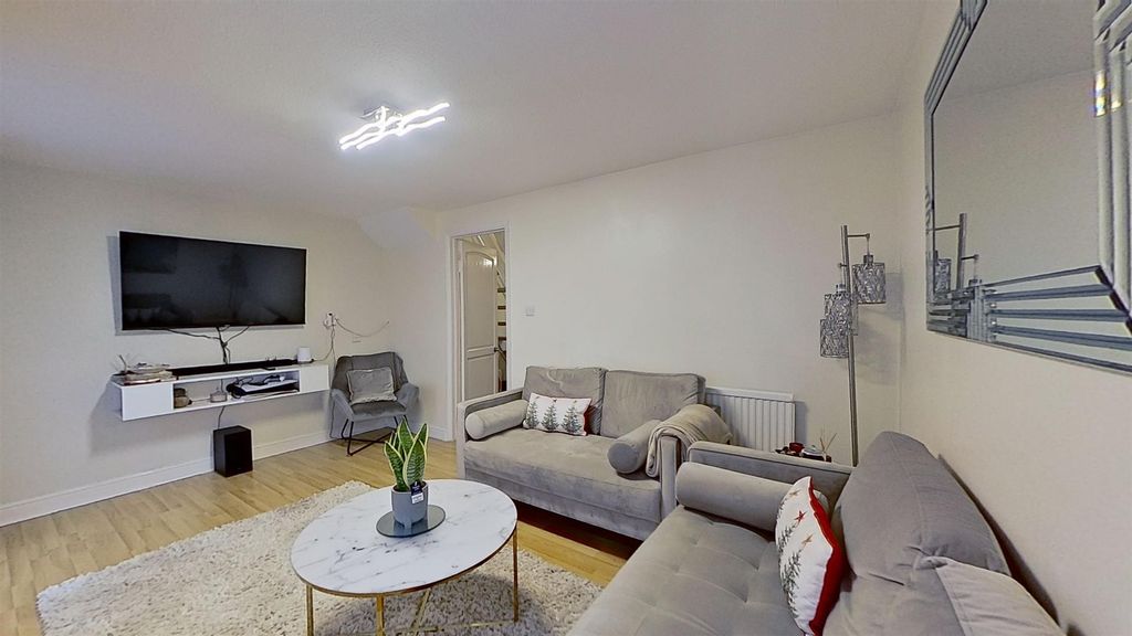 Property photo 3 of 25 01292024_161034.Jpg