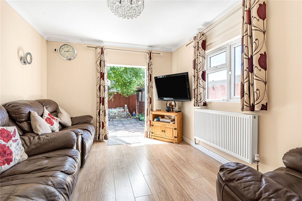Property photo 2 of 16 Picture No. 09