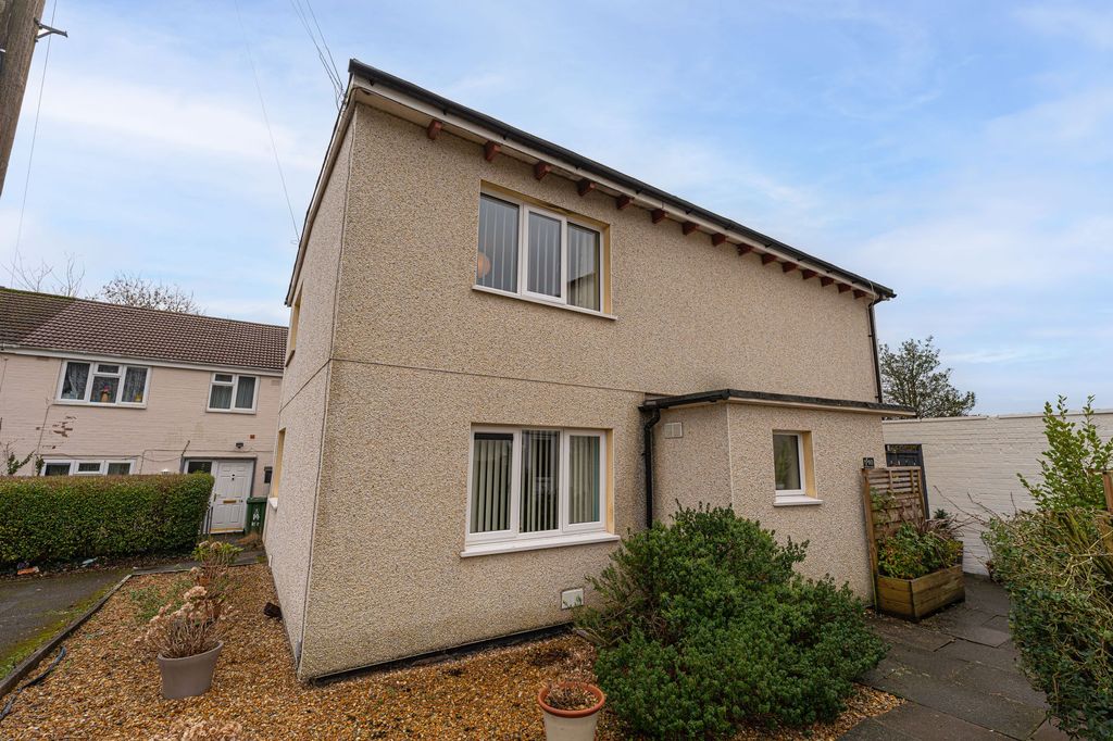 Property photo 1 of 21