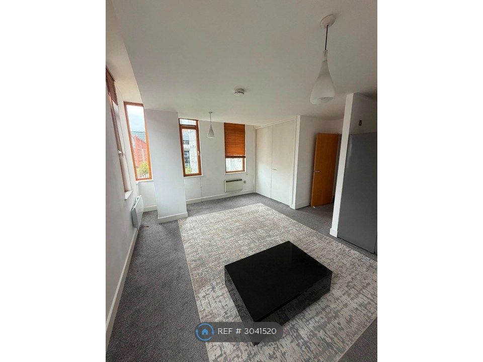 Property photo 3 of 10
