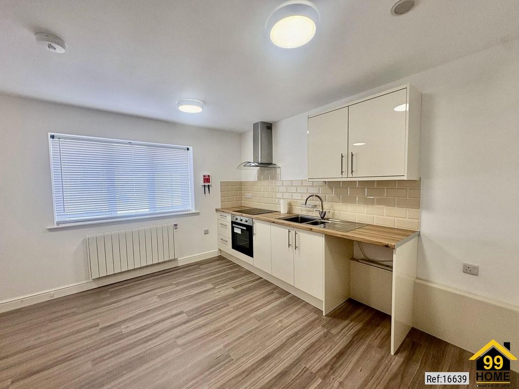 Property photo 2 of 5 Photo 1