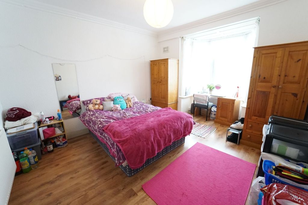 Property photo 2 of 5 Picture No. 01