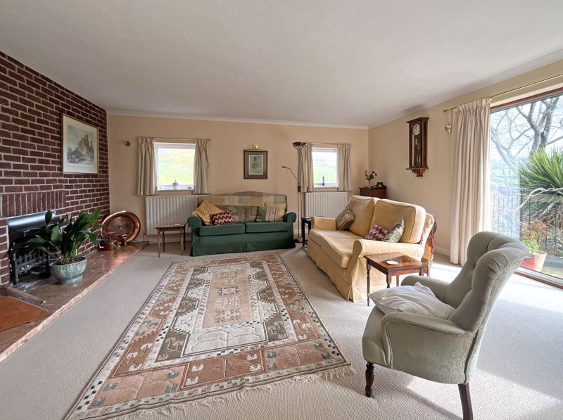 Property photo 3 of 21 Photo 13