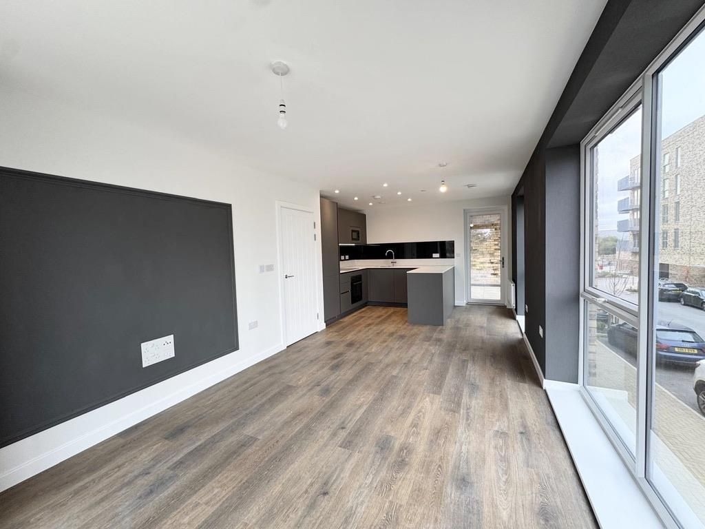 Property photo 2 of 8 Living/Dining Room