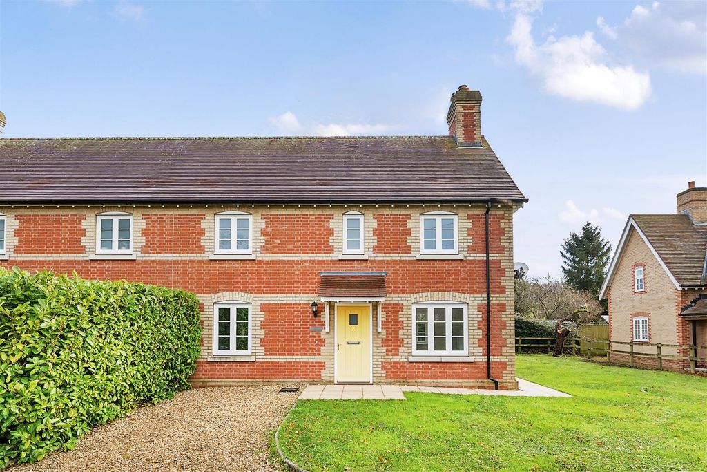 Property photo 1 of 15 Front Aspect