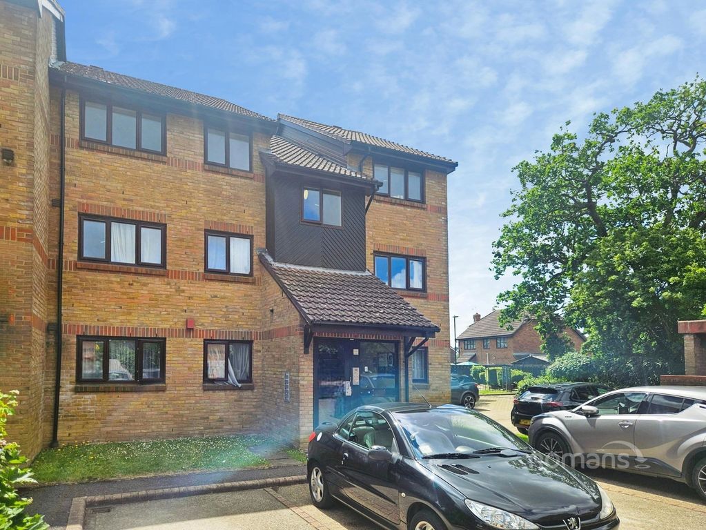 Property photo 2 of 11 Pbox-Img.Jpg