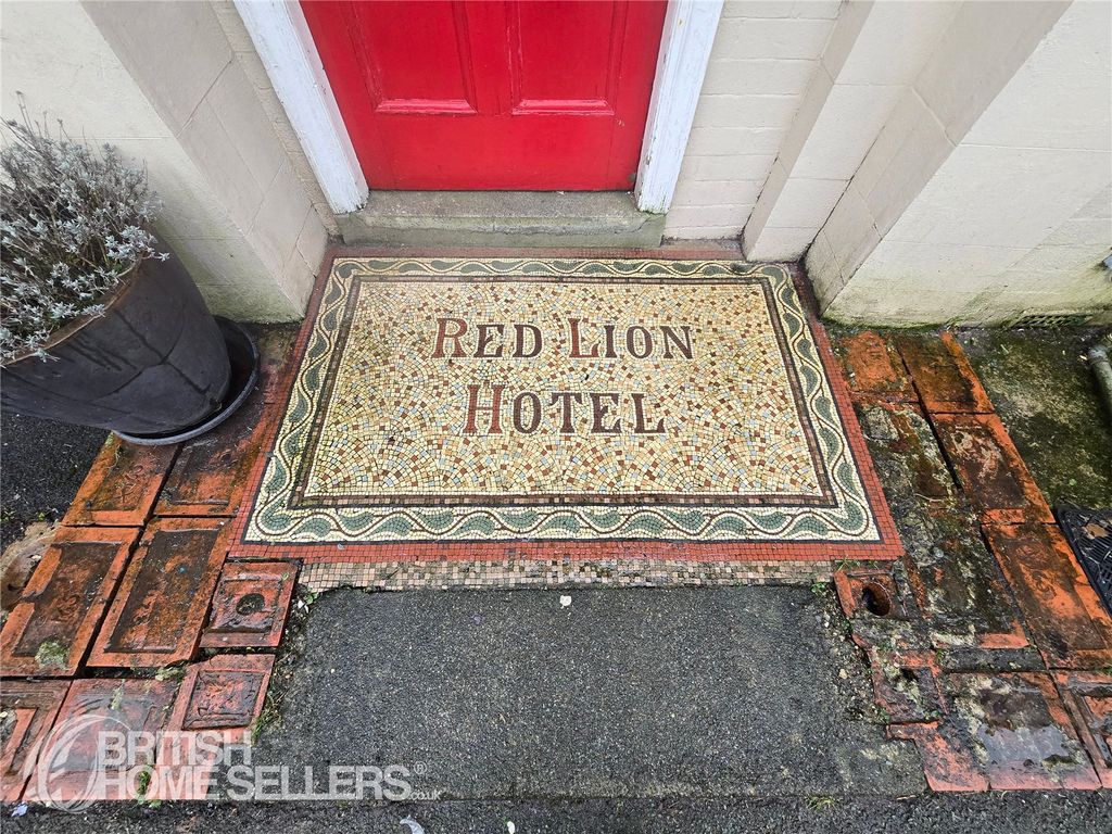 Property photo 2 of 40 Picture No. 42