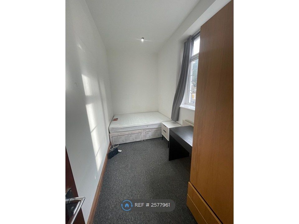 Property photo 1 of 4
