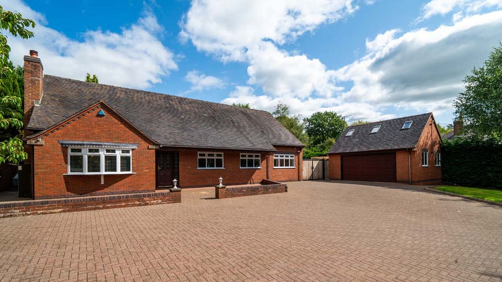 Property photo 3 of 39