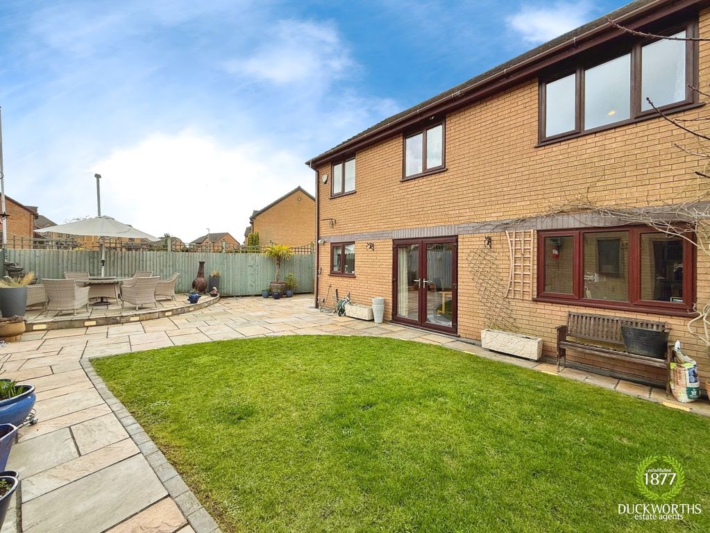 Property photo 3 of 43