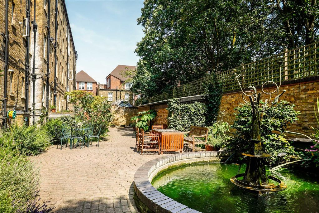 Property photo 2 of 18 Rugby Mansions-1.Jpg