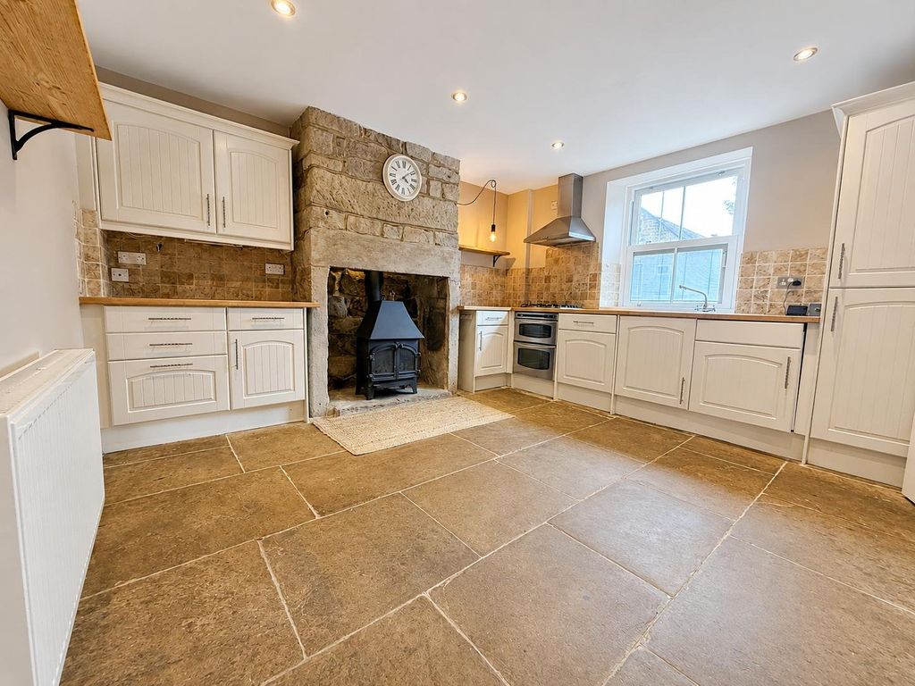 Property photo 3 of 15 Picture No. 02