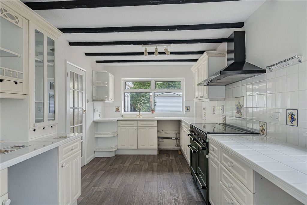 Property photo 3 of 22 Picture No. 03