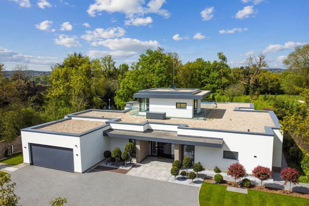 Property photo 1 of 18 Front Elevation