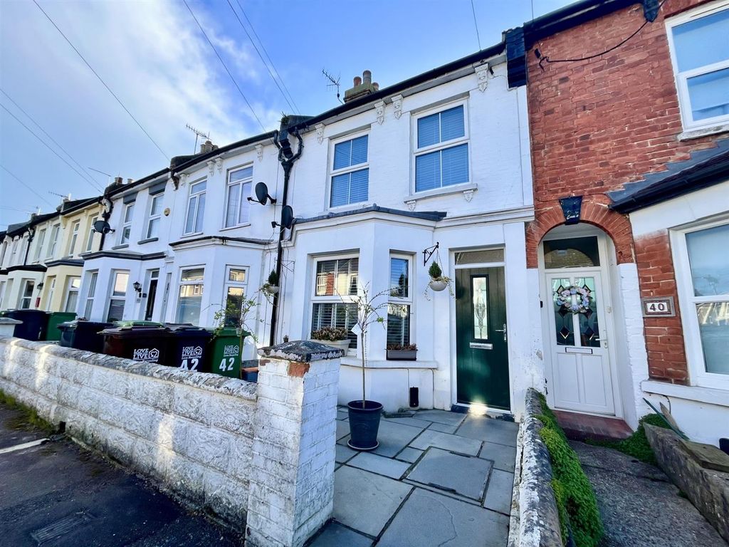 Property photo 1 of 19