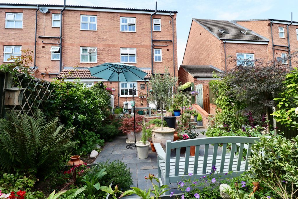 Property photo 2 of 18 Img_9158