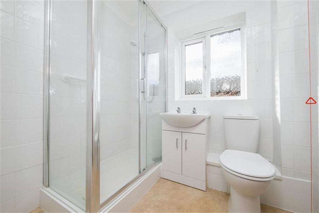 Property photo 1 of 13 (Main)