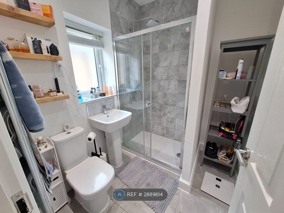 Additional image 18 of 4 bed detached house to rentThrostle Close, York YO51