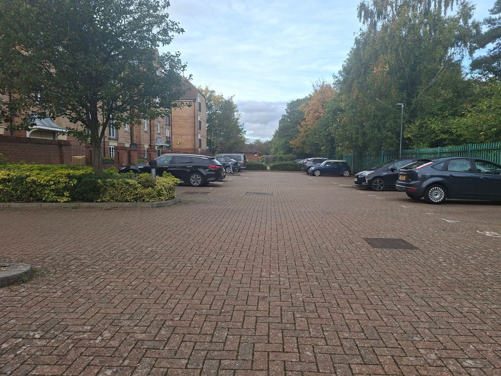 Property photo 3 of 20